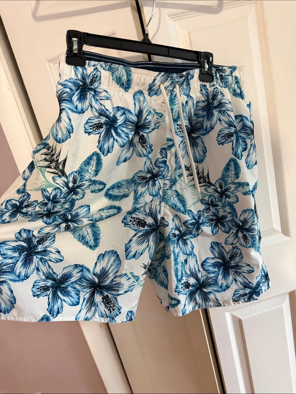 croft & barrow Blue and White Floral Swim Board Shorts
